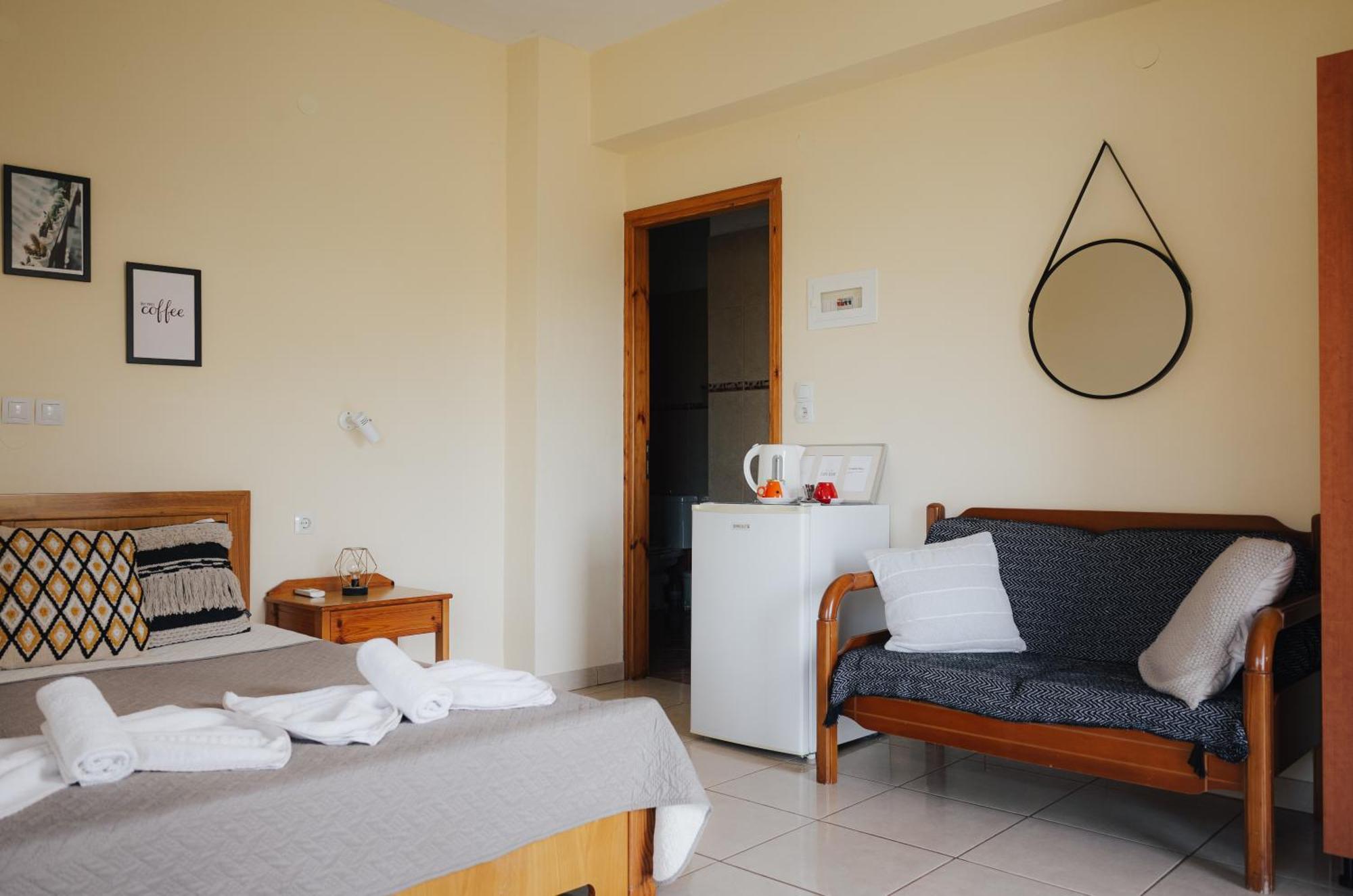 Kámbos Lefteris Rooms מראה חיצוני תמונה