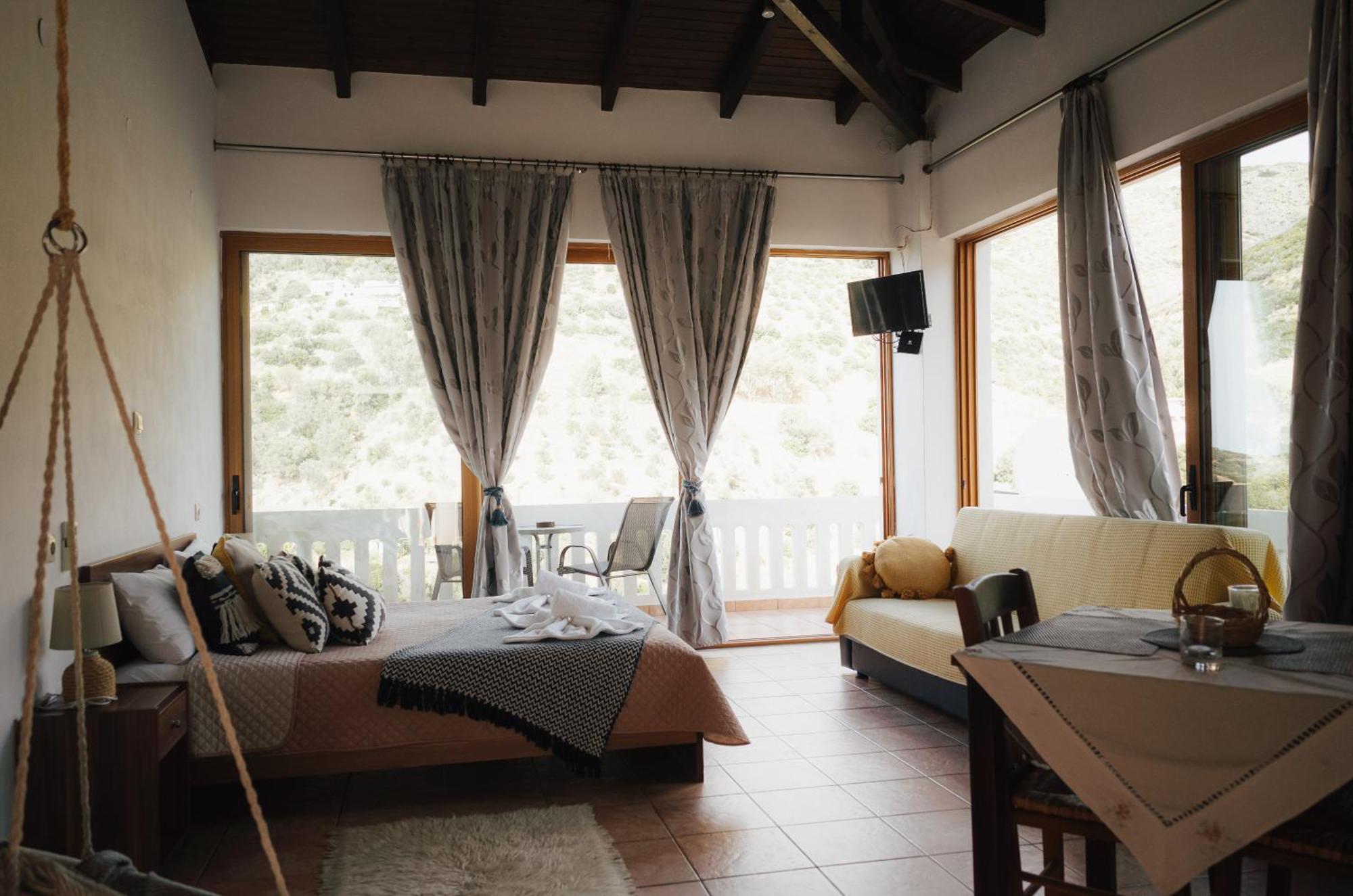 Kámbos Lefteris Rooms מראה חיצוני תמונה