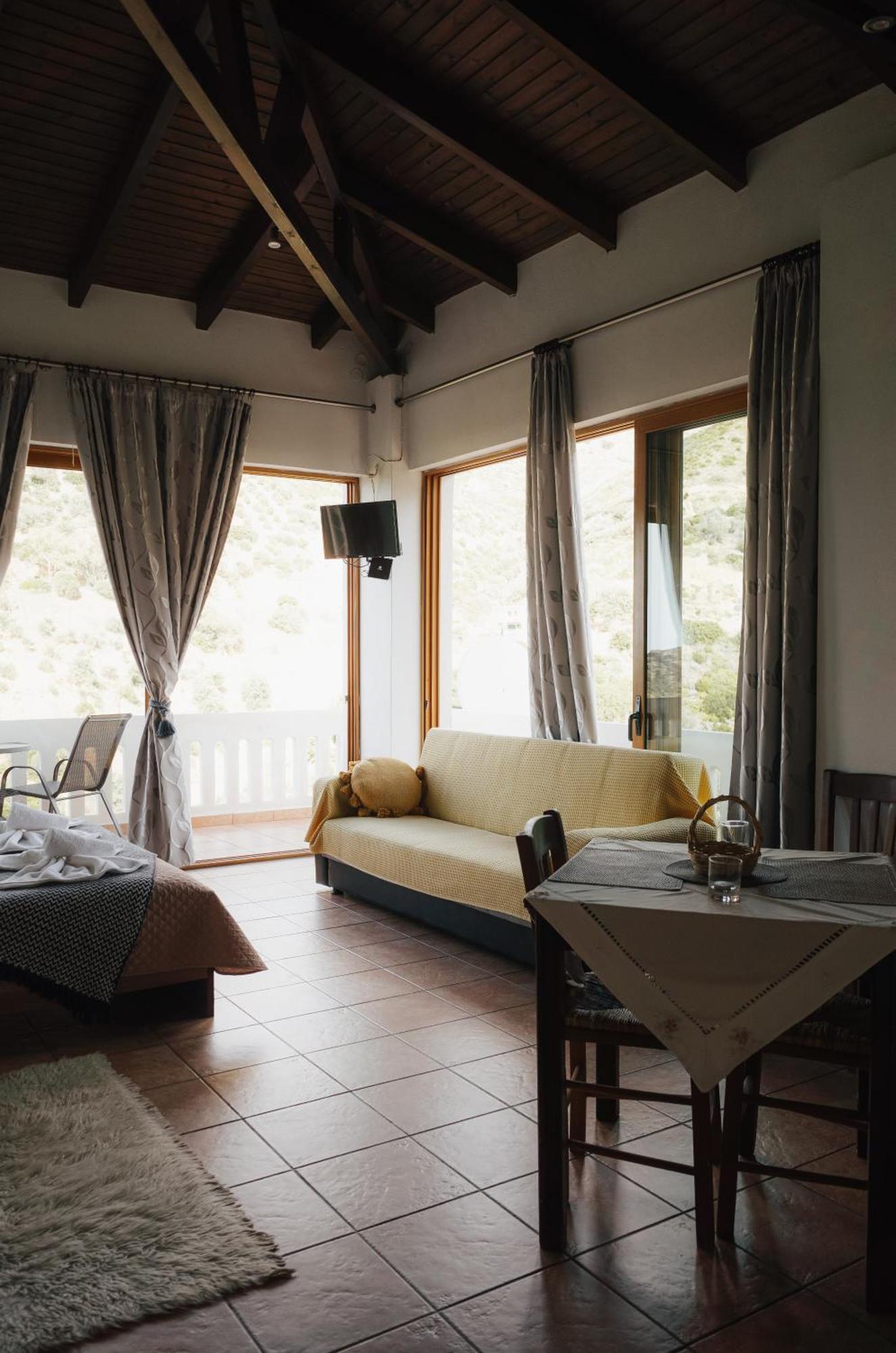 Kámbos Lefteris Rooms מראה חיצוני תמונה