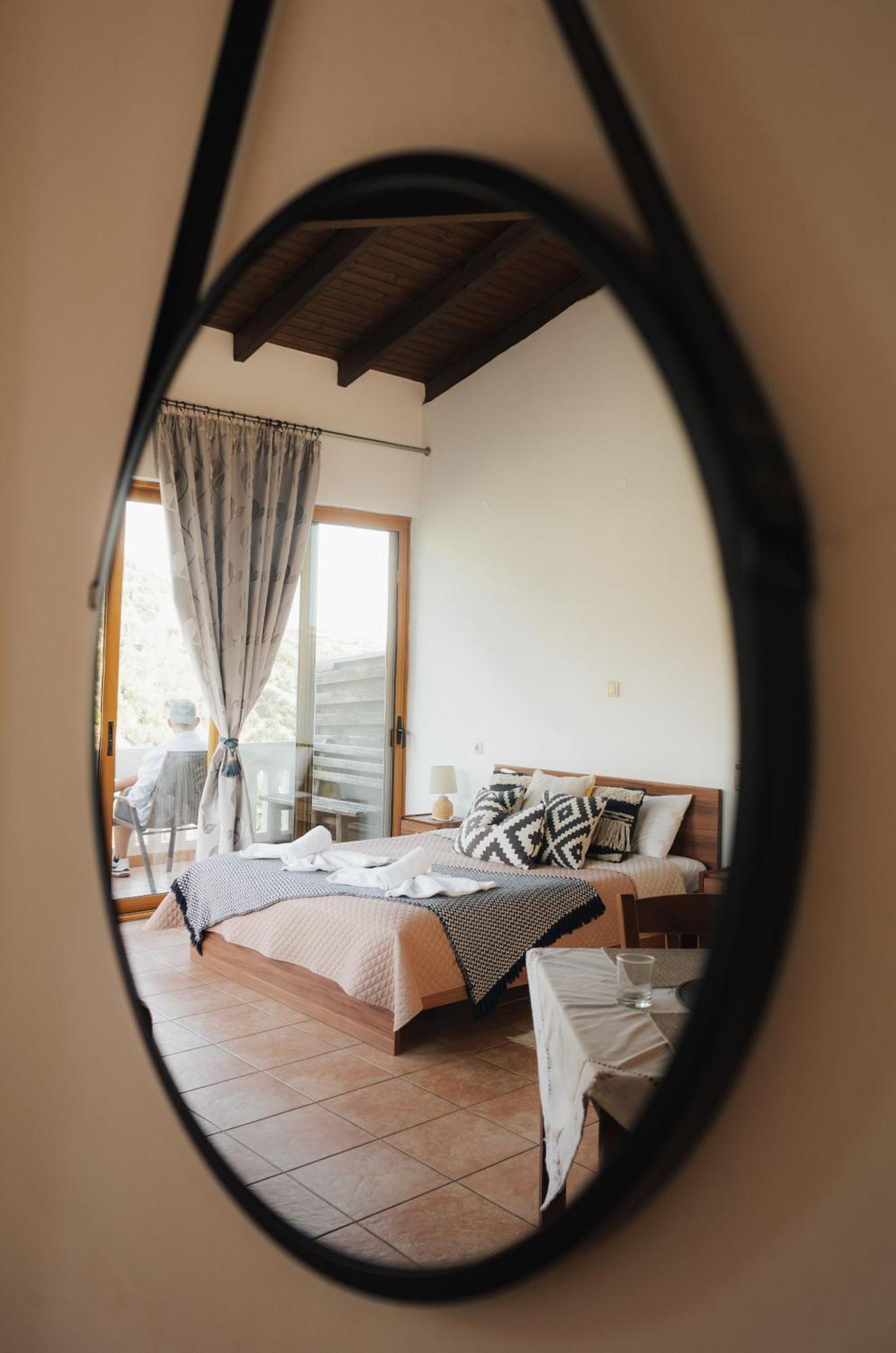 Kámbos Lefteris Rooms מראה חיצוני תמונה