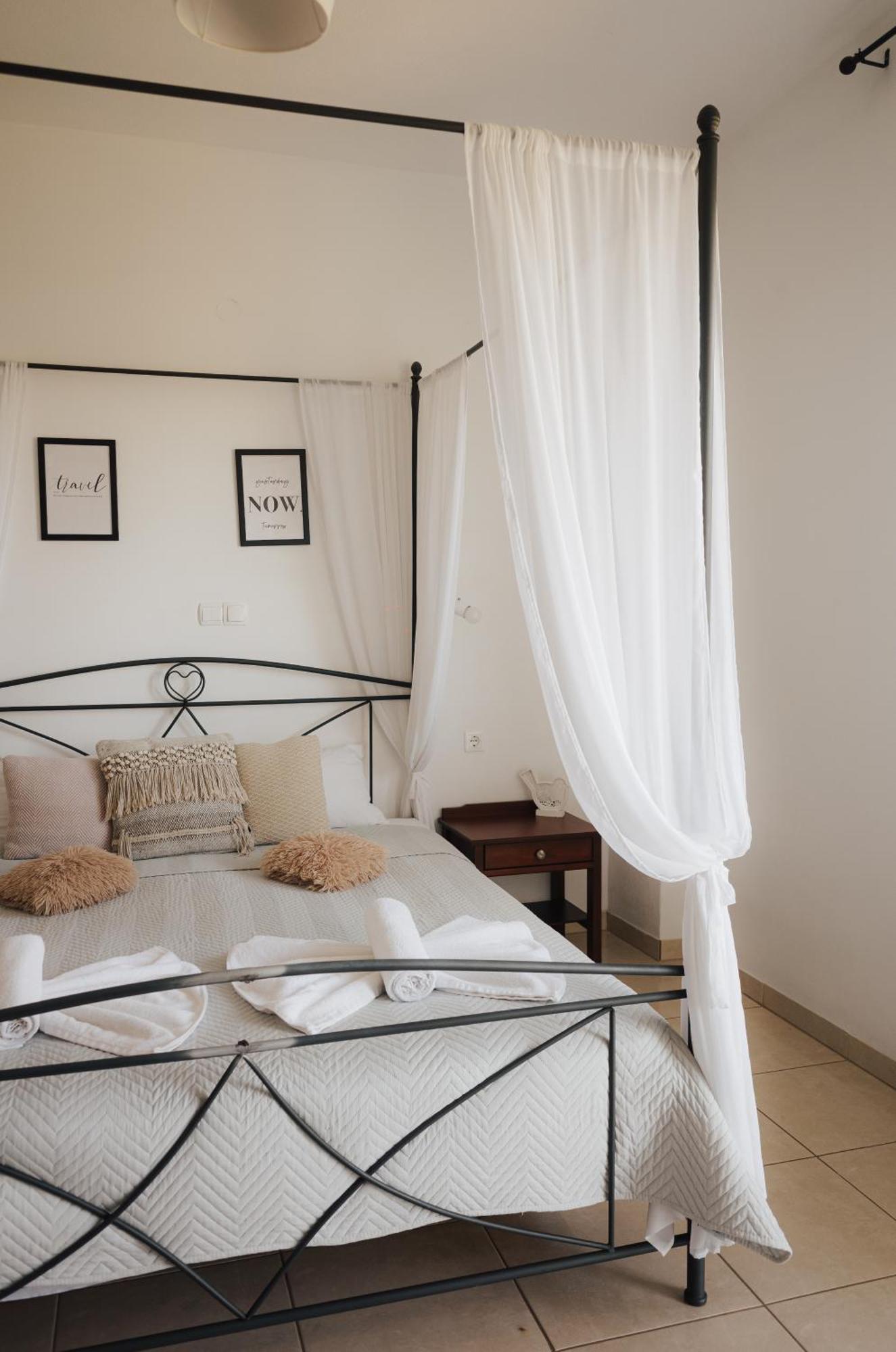 Kámbos Lefteris Rooms מראה חיצוני תמונה